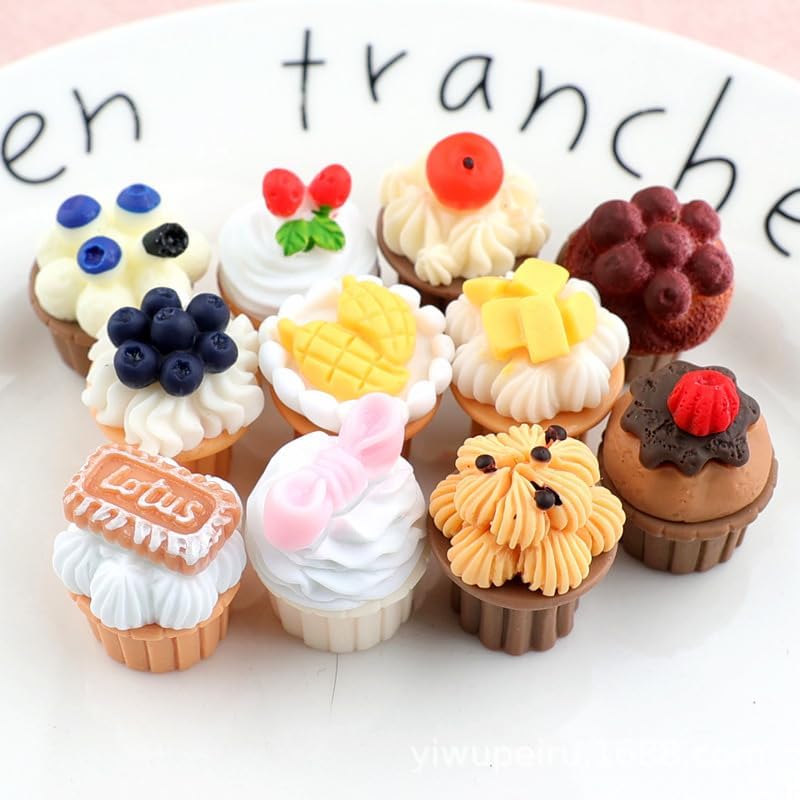 NOIAFZY 20PCS Cupcake-Shaped Resin Pendants - Image 4